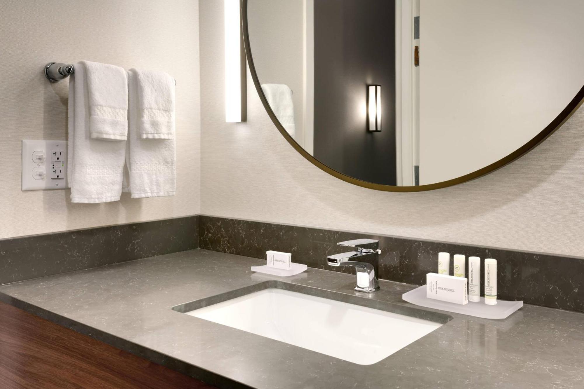 Fairfield Inn & Suites By Marriott Fort Smith Bagian luar foto