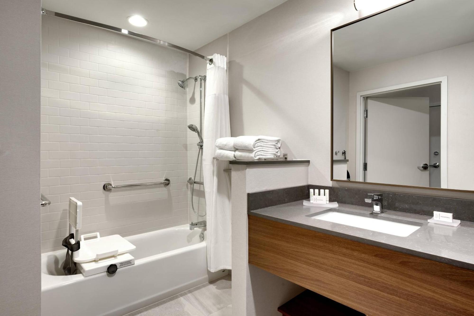 Fairfield Inn & Suites By Marriott Fort Smith Bagian luar foto